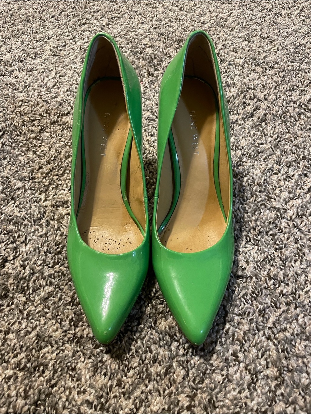 Nine West Bright Neon Green Patent Leather Pointed Toe Pumps  7 Stiletto Heels
